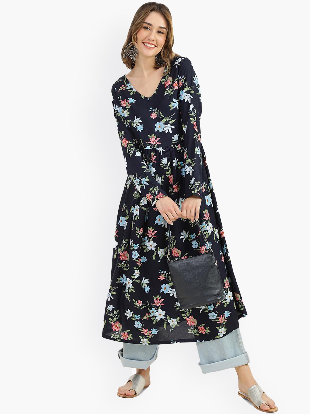 

Virgio Women Black Floral Printed Thread Work Anarkali Kurta