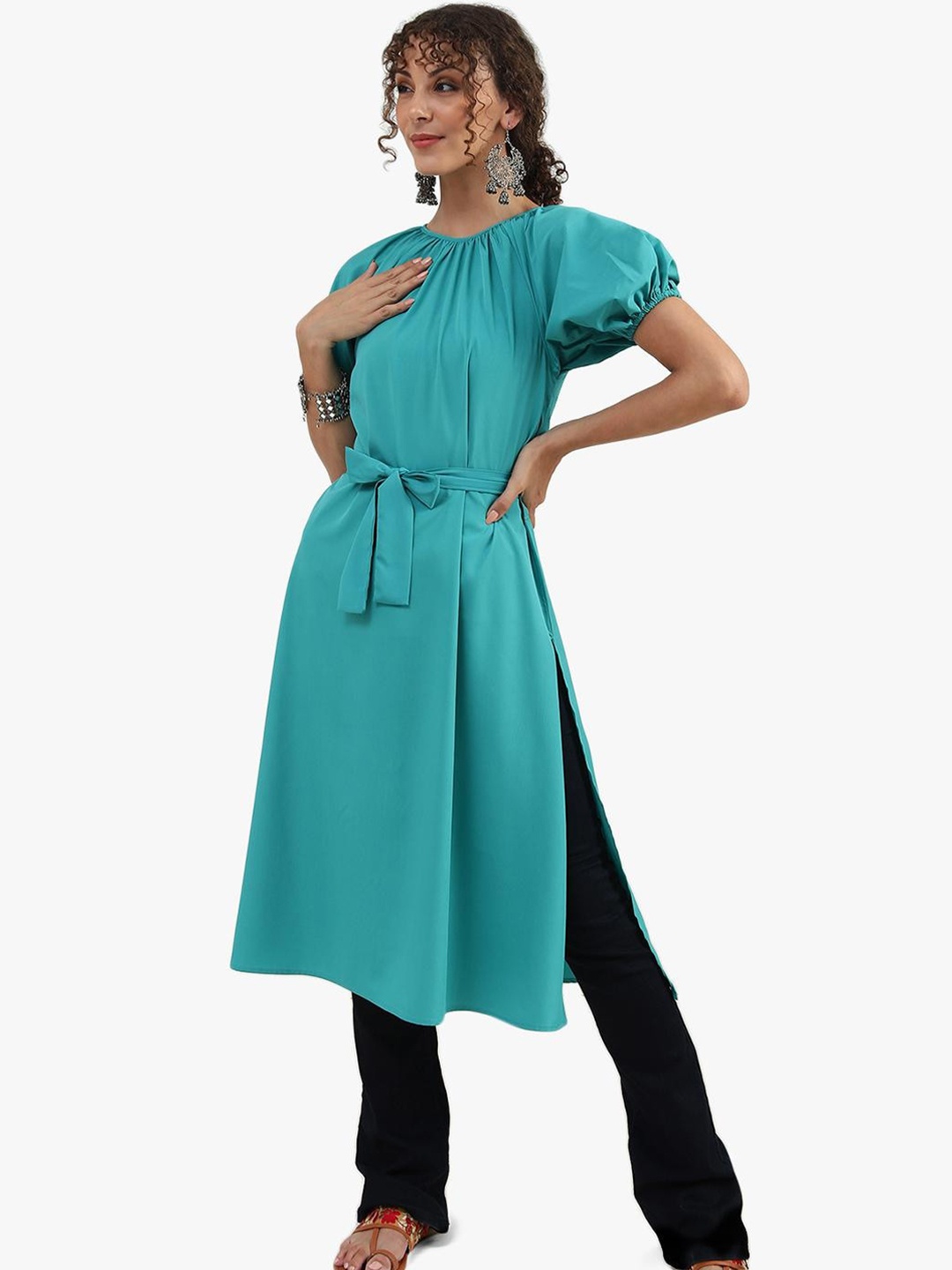 

Virgio Puff Sleeves Belted Straight Kurta, Blue