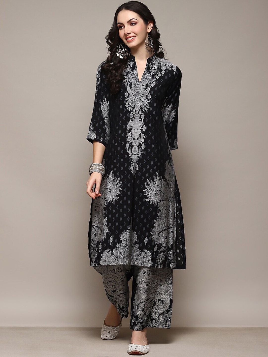 

Biba Ethnic Motifs Printed Mandarin Collar Straight Kurta with Palazzos, Black