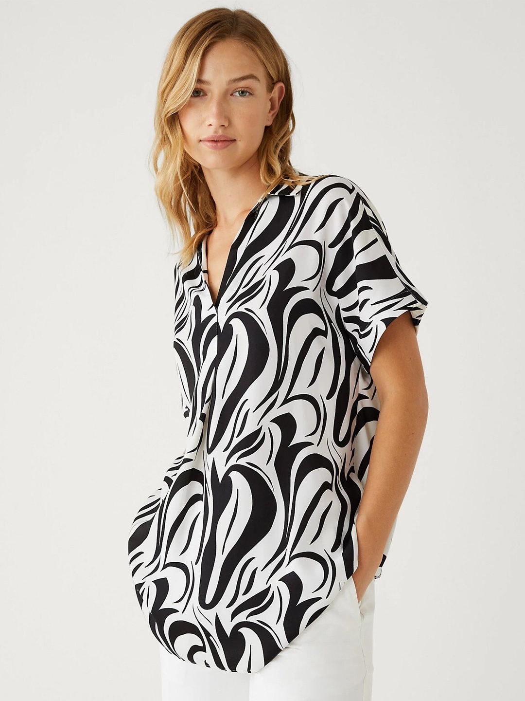 

Marks & Spencer Abstract Extended Sleeves Shirt Style Top, Black