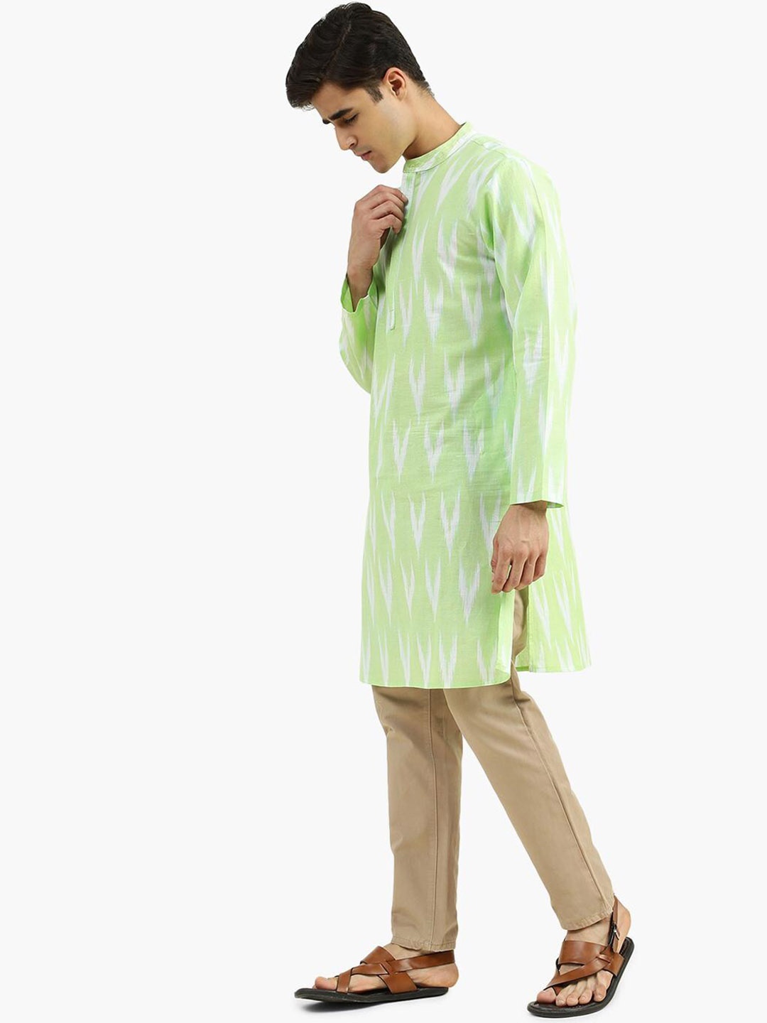 

Virgio Abstract Woven Design Cotton Pathani Kurta, Green