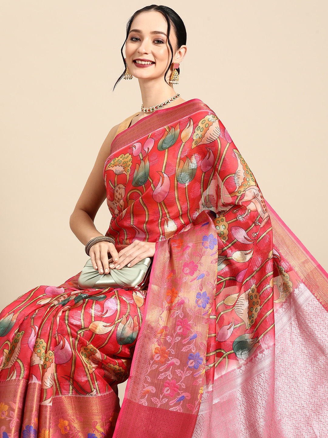 

Silk Land Floral Kanjeewaram Art Silk Zari Woven Digital Print saree, Red