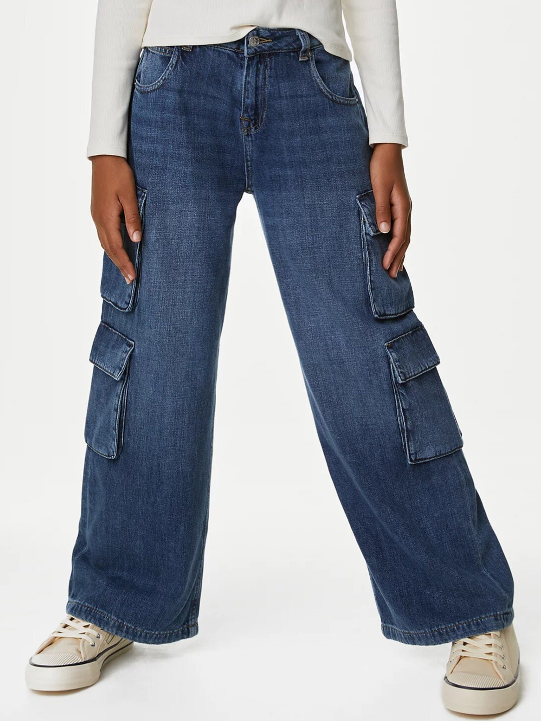 

Marks & Spencer Girls Mid Rise Clean Look Light Fade Jeans, Blue