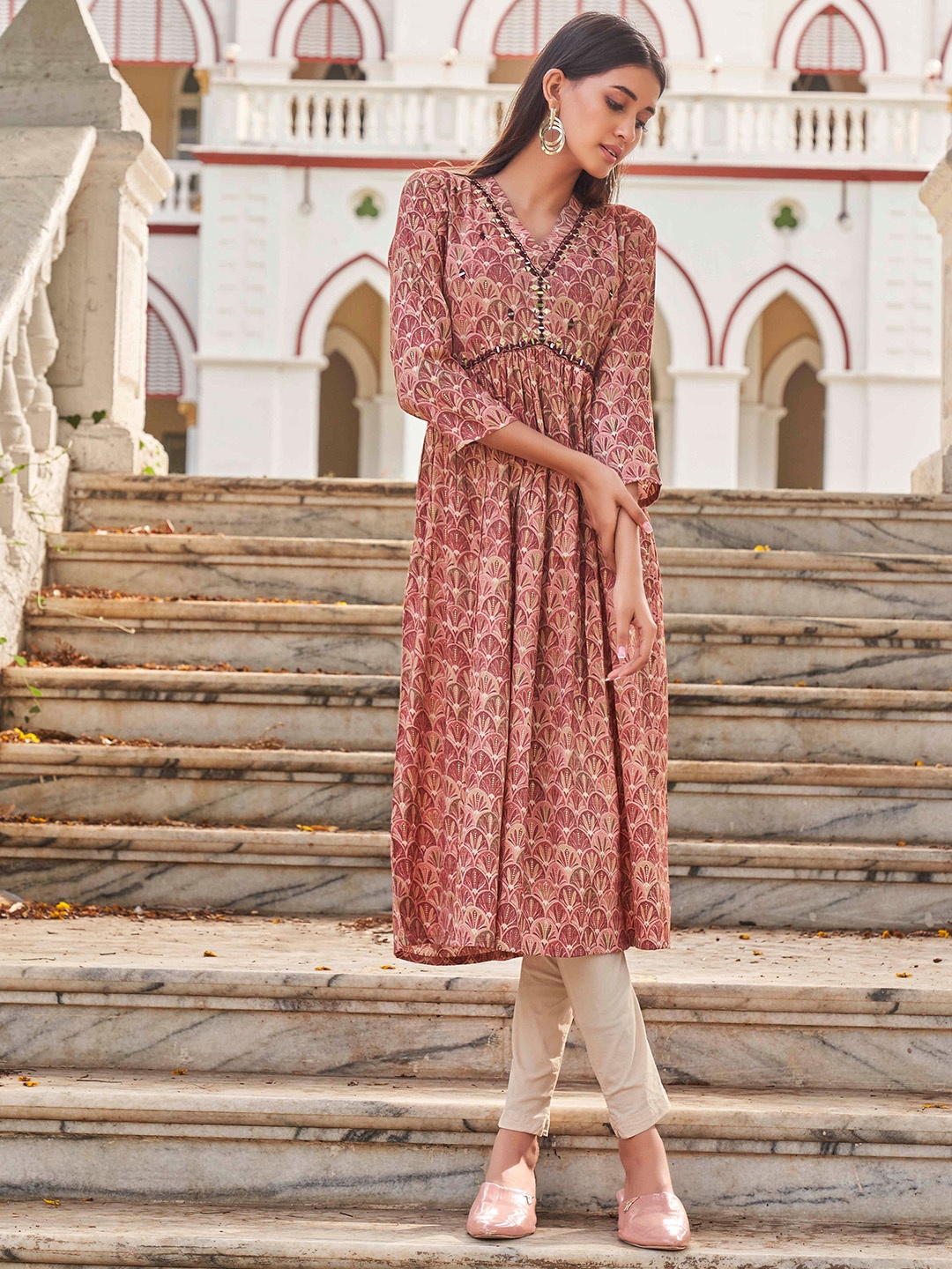 

Tikhi Imli Peach-Coloured & Maroon Ethnic Motifs Printed Mirror Work Anarkali Kurta