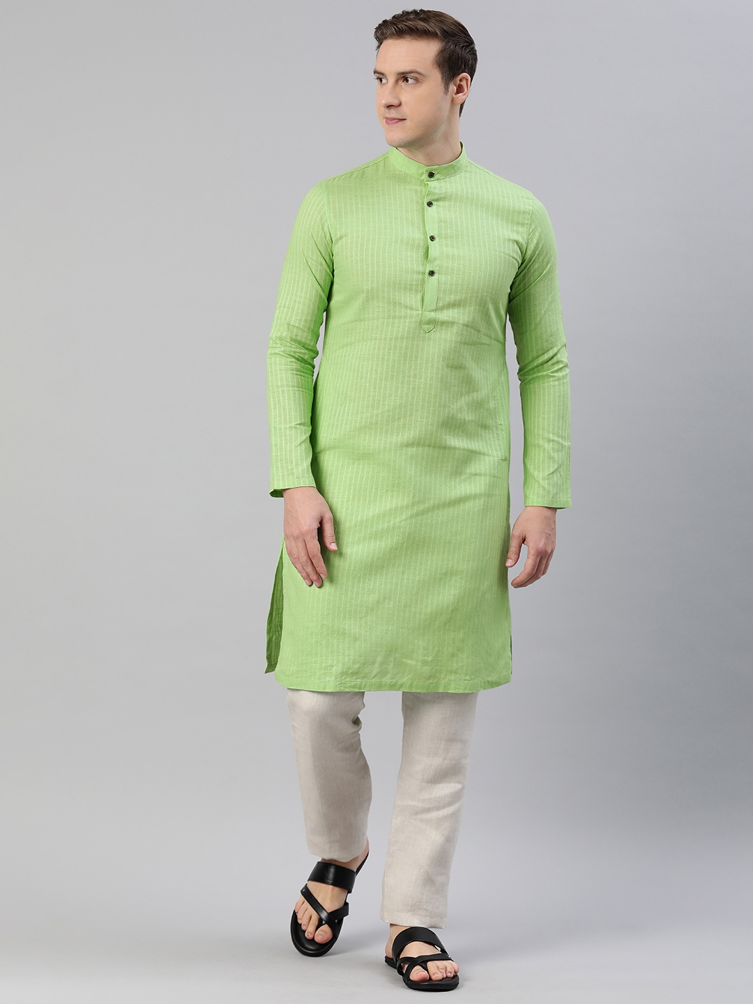 

Manthan Men Abstract Woven Design Mandarin Collar Kurta, Green