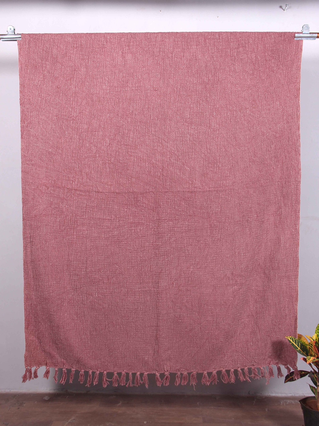 

Art Avenue Peach-Colored Cotton Textured Throw