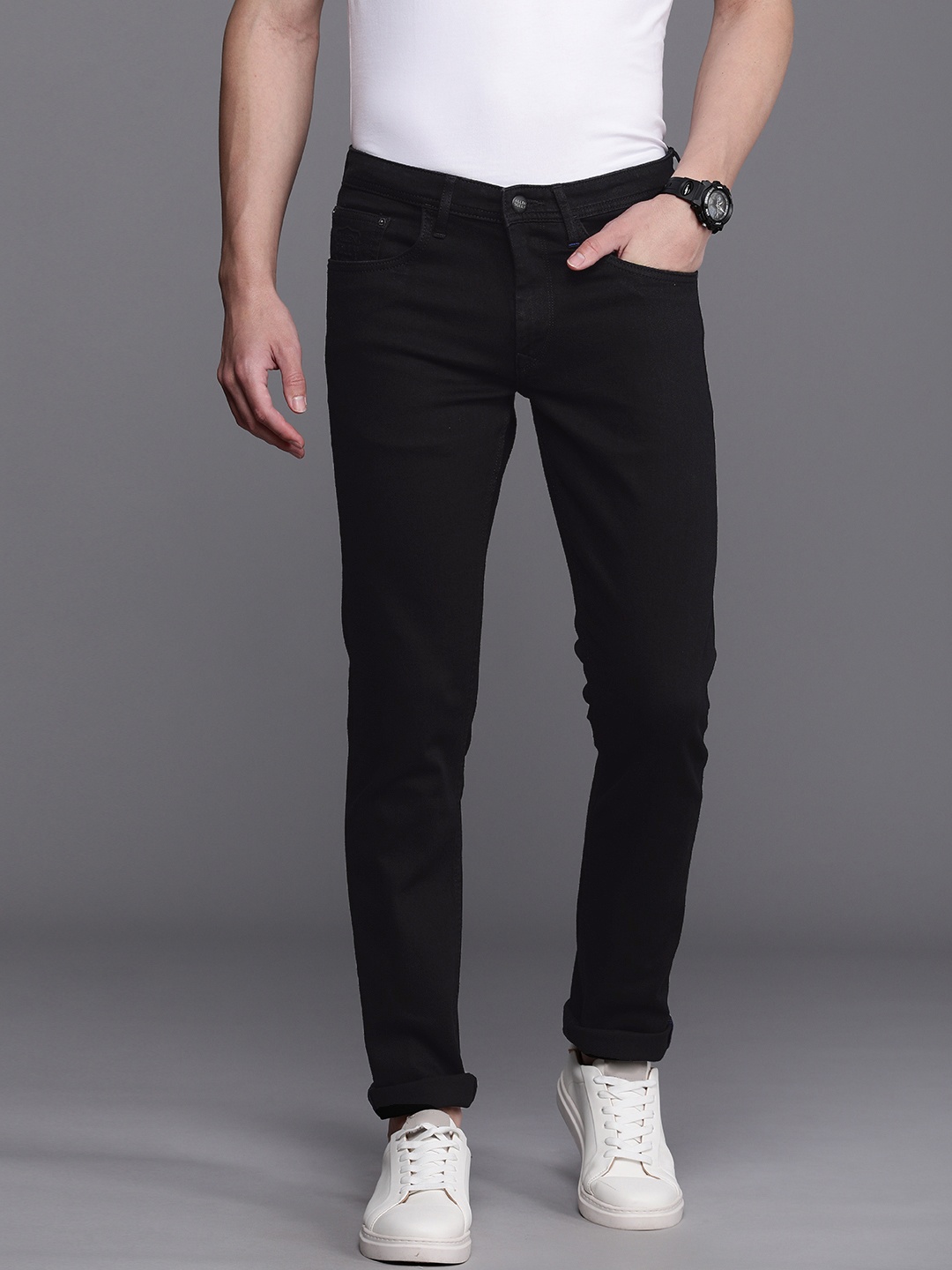 

Allen Solly Sport Men Slim Fit Stretchable Jeans, Black