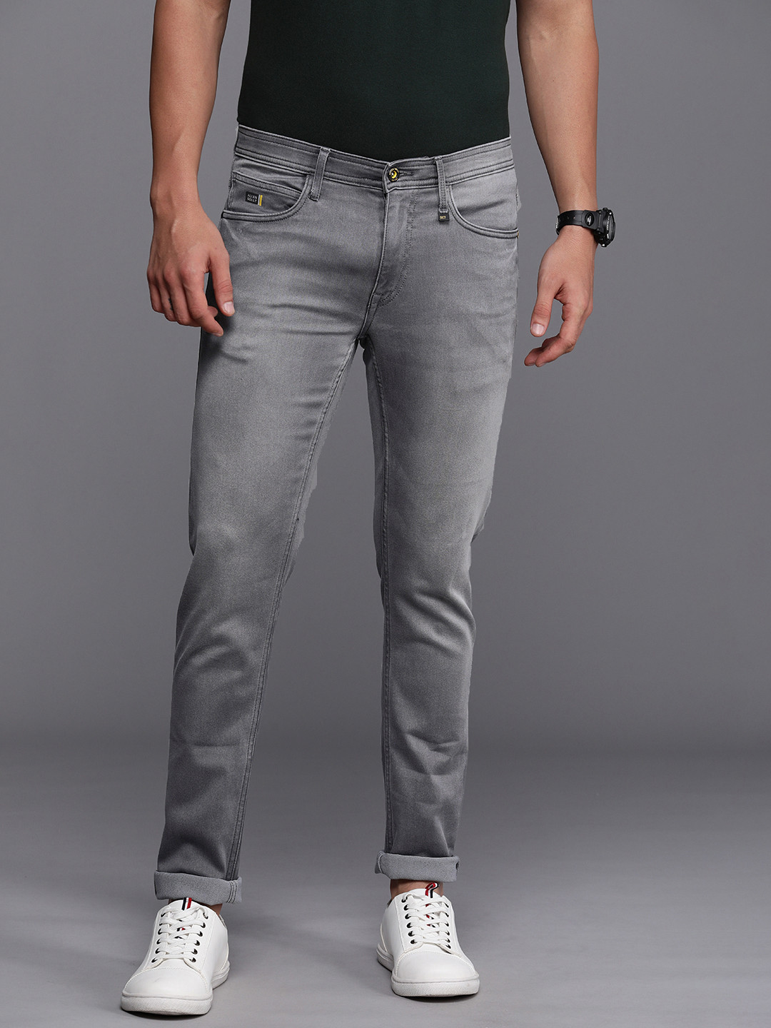 

Allen Solly Sport Men Slim Fit Light Fade Stretchable Jeans, Grey