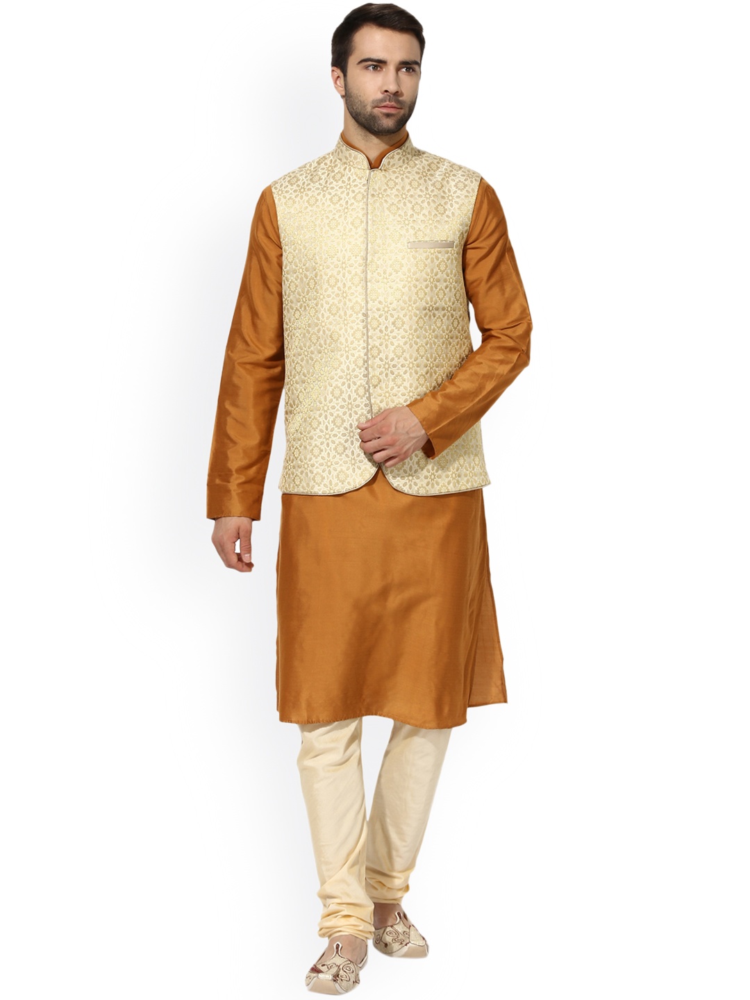 

KISAH Men Brown & Beige Self Design Kurta with Pyjamas & Nehru Jacket