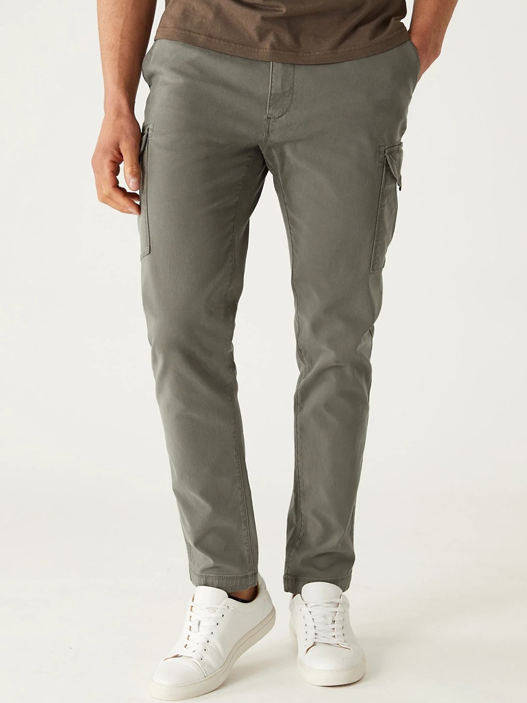 

Marks & Spencer Men Mid Rise Plain Chinos, Khaki