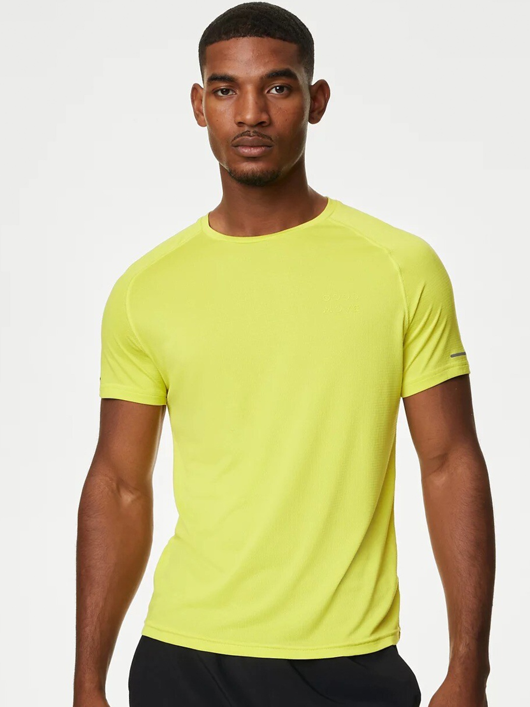 

Marks & Spencer Round Neck Raglan Sleeves T-shirt, Lime green