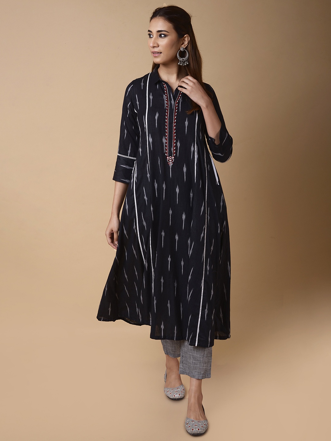 

PINKSKY Abstract Printed Thread Work Pure Cotton A-Line Kurta, Black