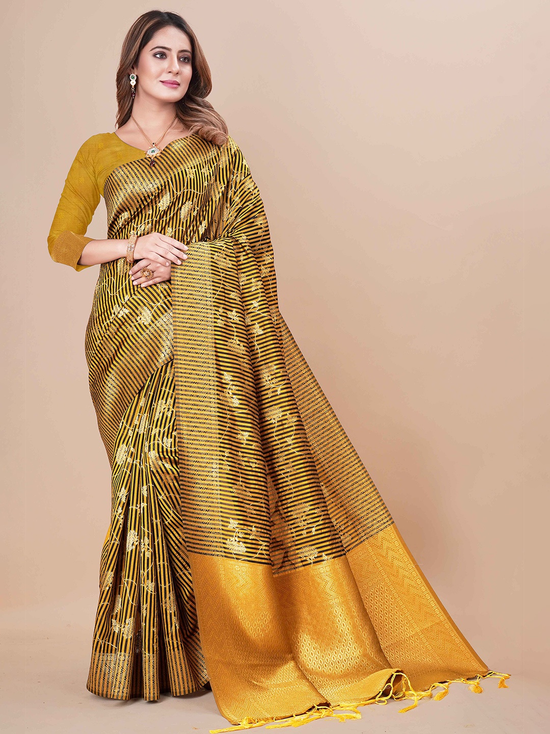 

KALINI Floral Woven Design Zari Art Silk Paithani Saree, Yellow