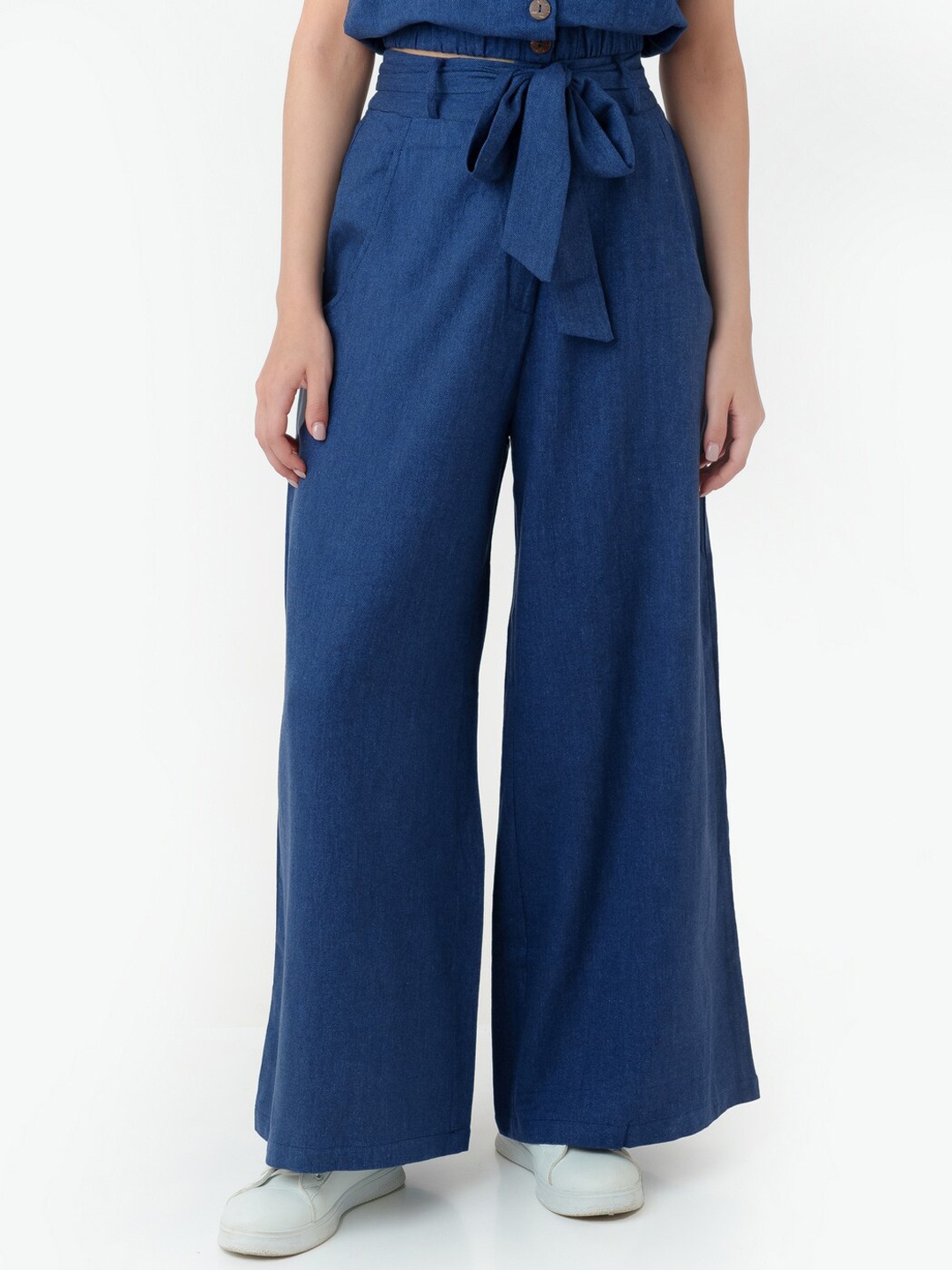 

Zink London Women High Rise Plain Parallel Trousers, Blue