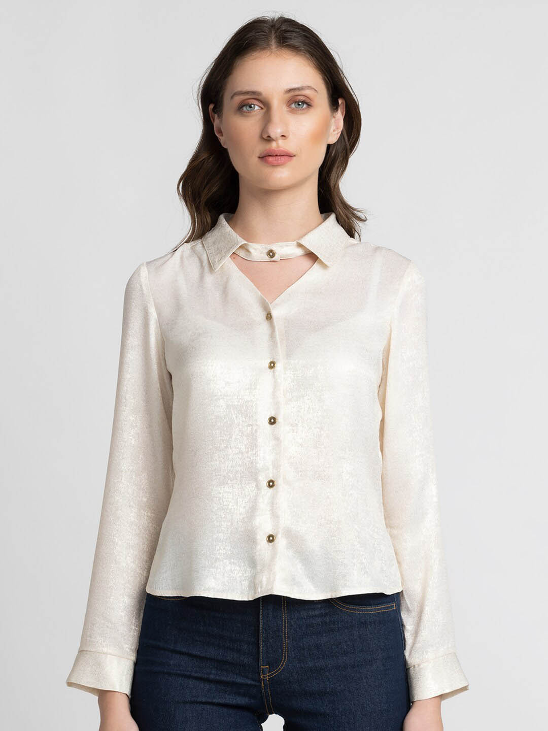 

SHAYE Modern Spread Collar Long Sleeves Crepe Party Shirt, Cream
