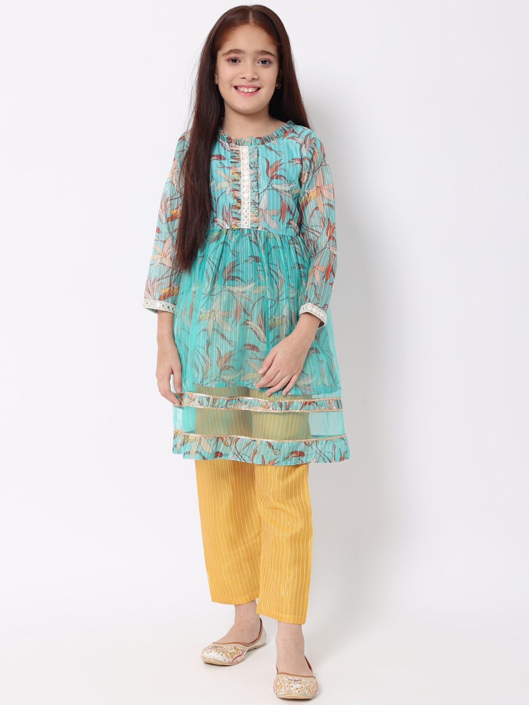 

Readiprint Girls Floral Printed Pleated A-Line Mirror Work Organza Kurta Sets, Sea green