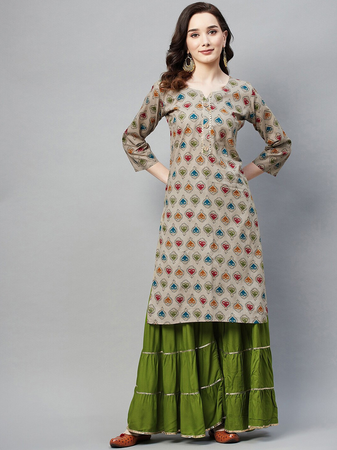 

Aarika Ethnic Motifs Printed Gotta Patti Straight Cotton Kurta, Grey