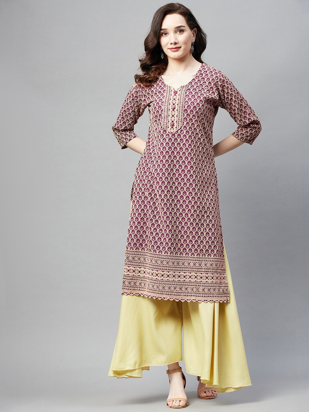 

Aarika Ethnic Motifs Embroidered Notched Neck Straight Kurta, Purple