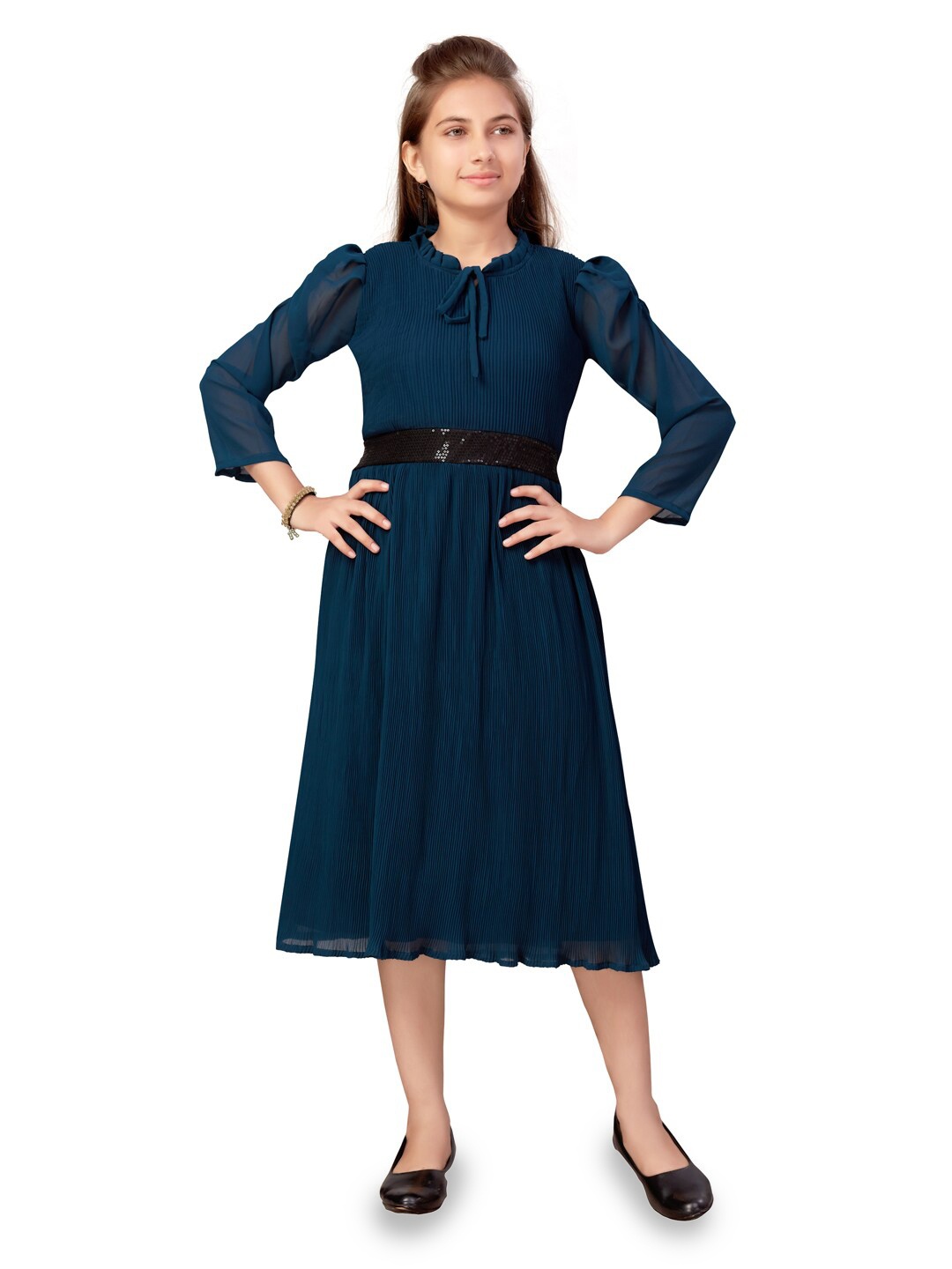 

Aarika Girls Tie Up Neck Puff Sleeve Embellished Georgette Fit & Flare Dress, Teal
