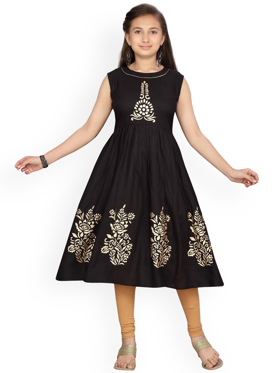 

Aarika Girls Floral Printed A-line Kurta, Black