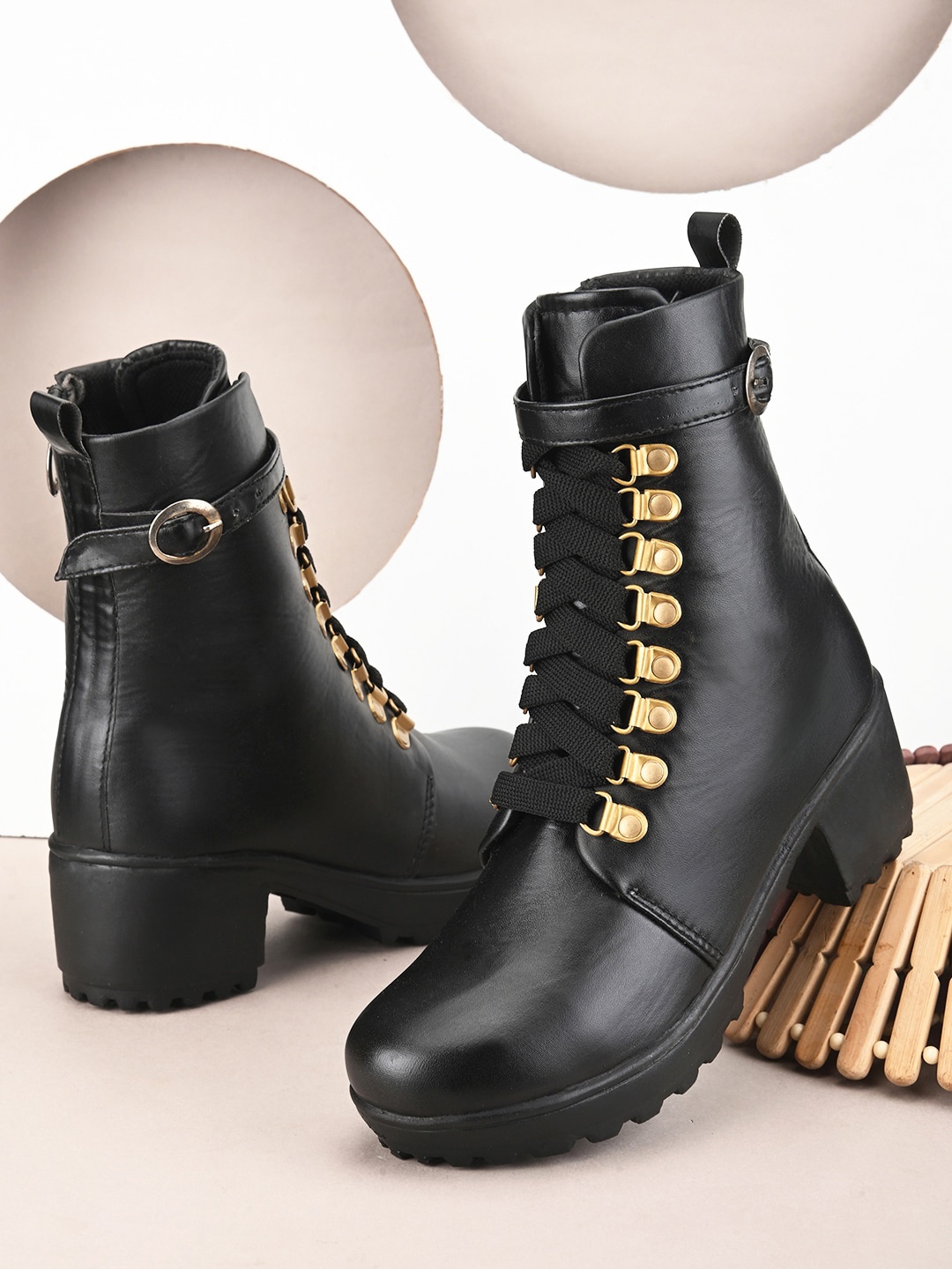 

Longwalk Women Heeled Mid-Top Chunky Boots, Black