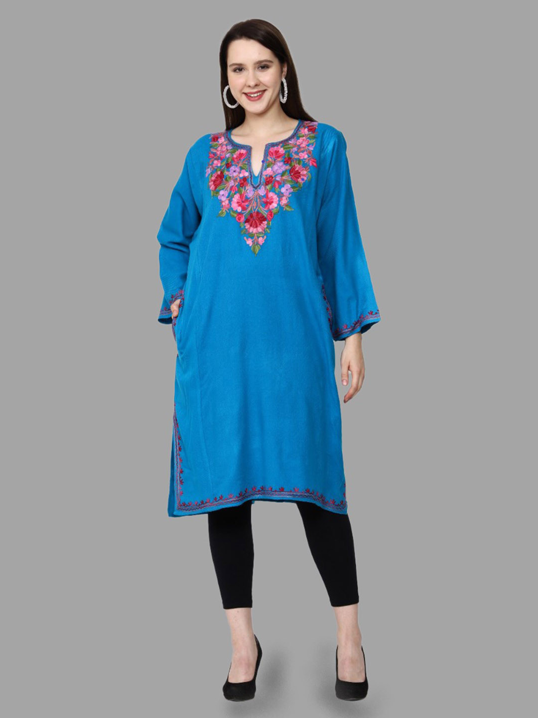 

CRAFTBAZAR Floral Embroidered Flared Sleeves Thread Work Woollen Kurta, Blue