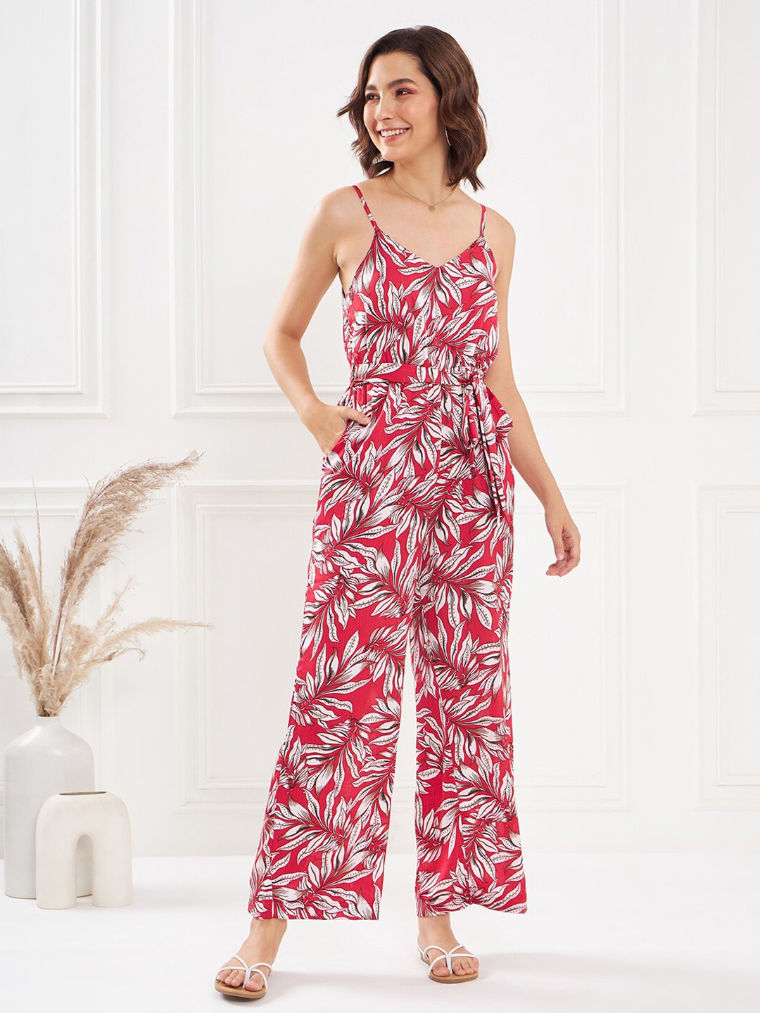 

KASSUALLY Red Floral Printed Belted Basic Jumpsuit
