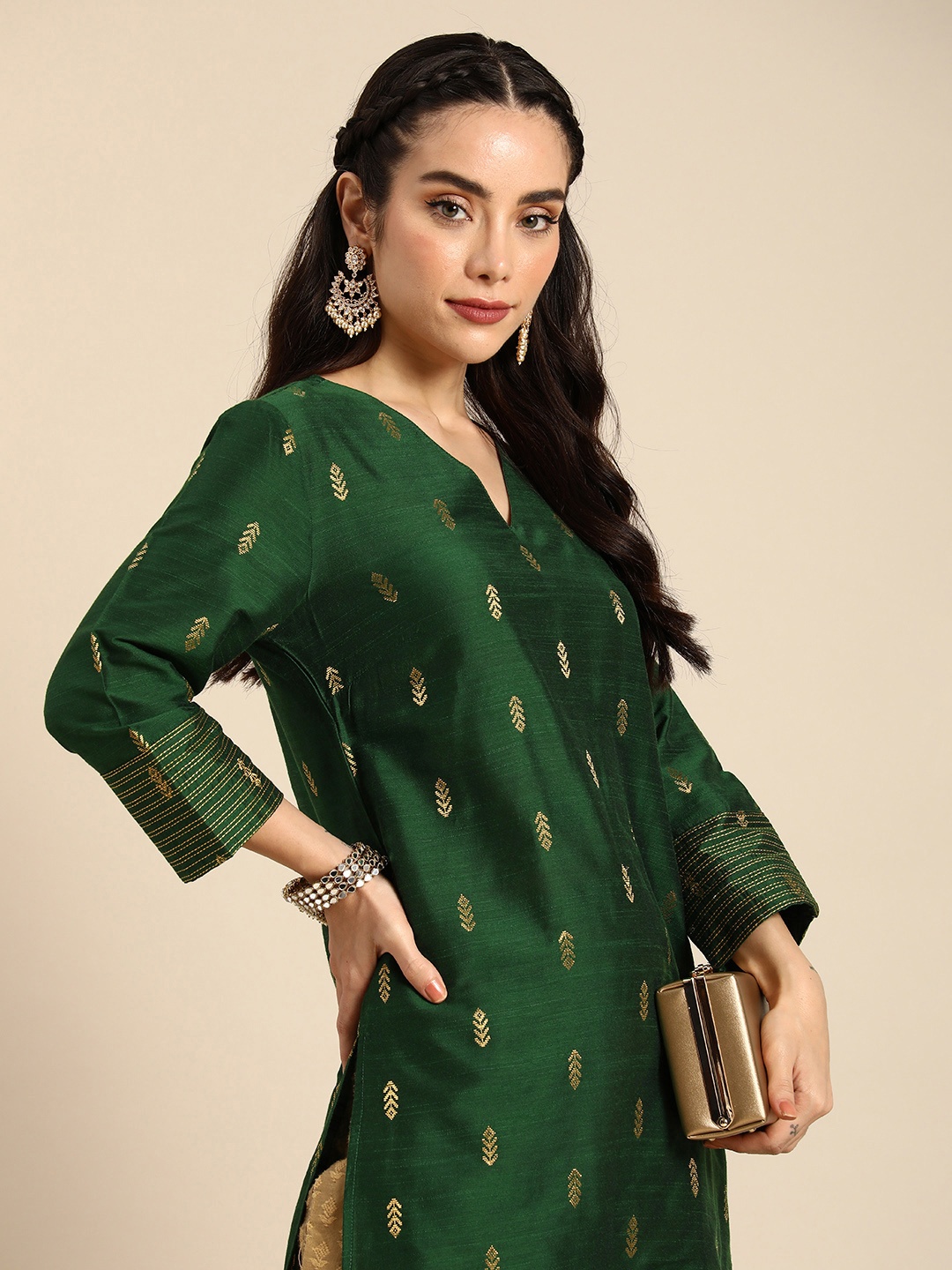 

Anouk Women Green & Gold-Toned Ethnic Motifs Dobby Kurta