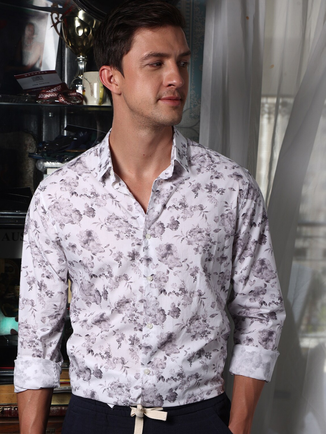 

POE Classic Slim Fit Floral Printed Spread Collar Long Sleeve Casual Shirt, Purple