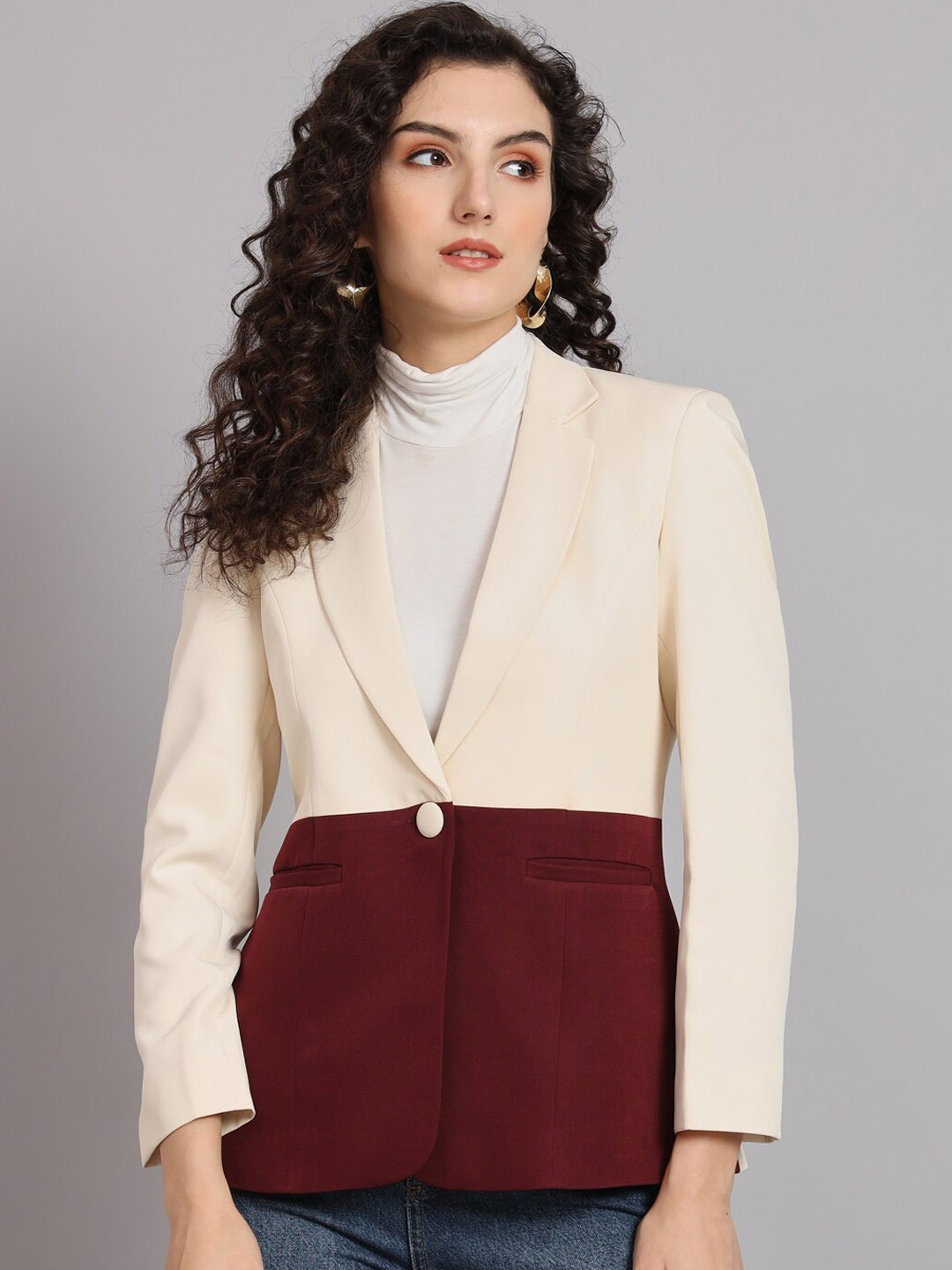 

PowerSutra Notched Lapel Comfort-Fit Crop Blazer, Cream