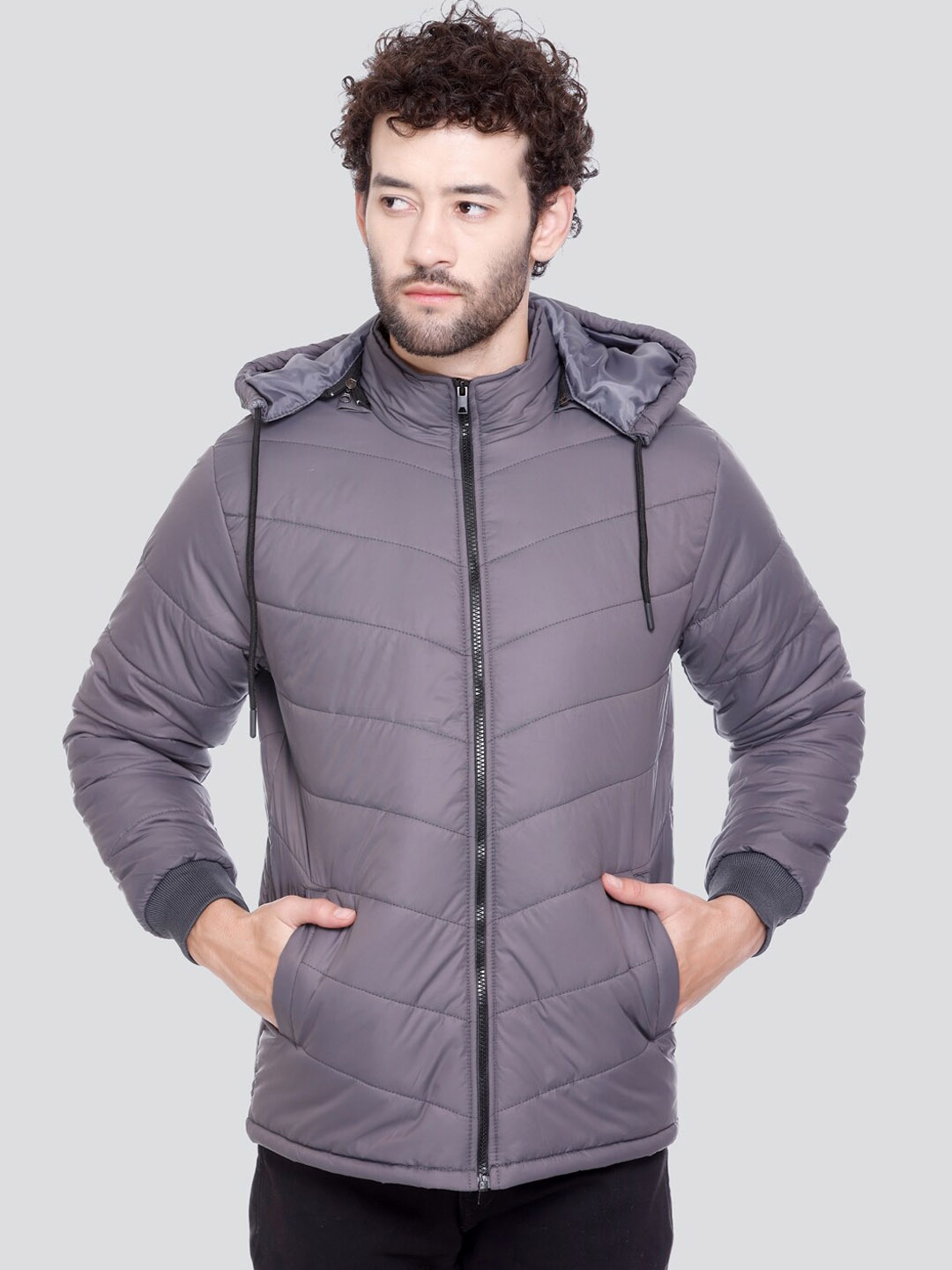 

SPORTIZM Men Solid Lightweight Padded Jacket, Grey