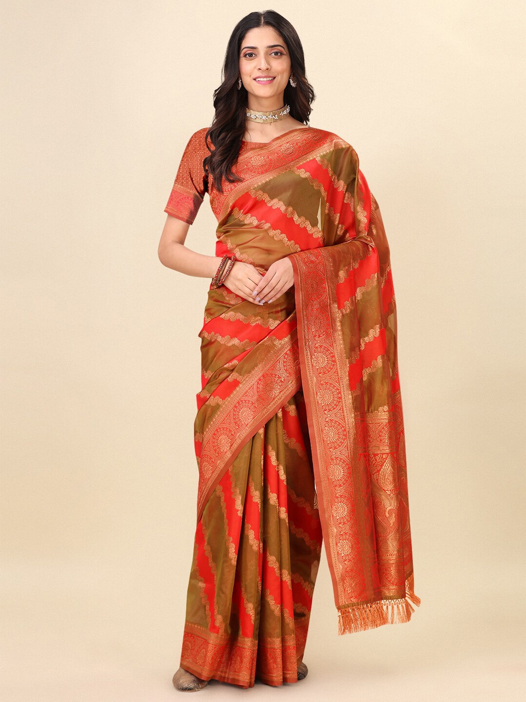 

Dhyey Fashion Leheriya Woven Design Zari Saree, Red