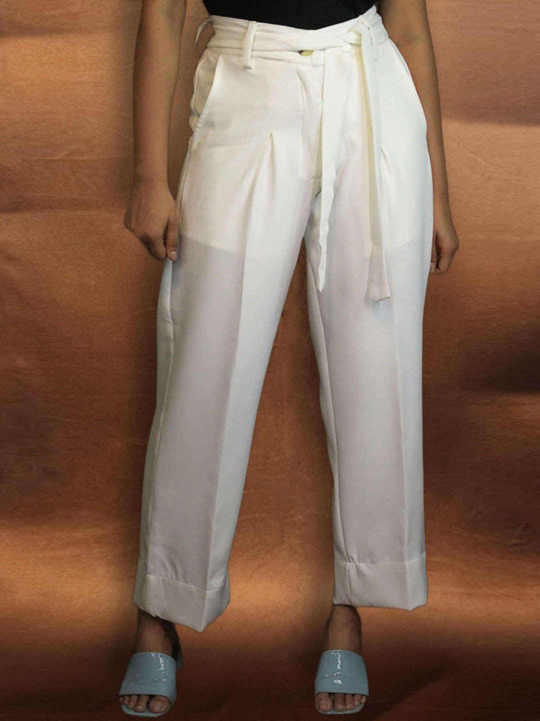 

KHUSHBOO AND PANKAJ Women Smart Straight Fit High-Rise Non Iron Trousers, Off white
