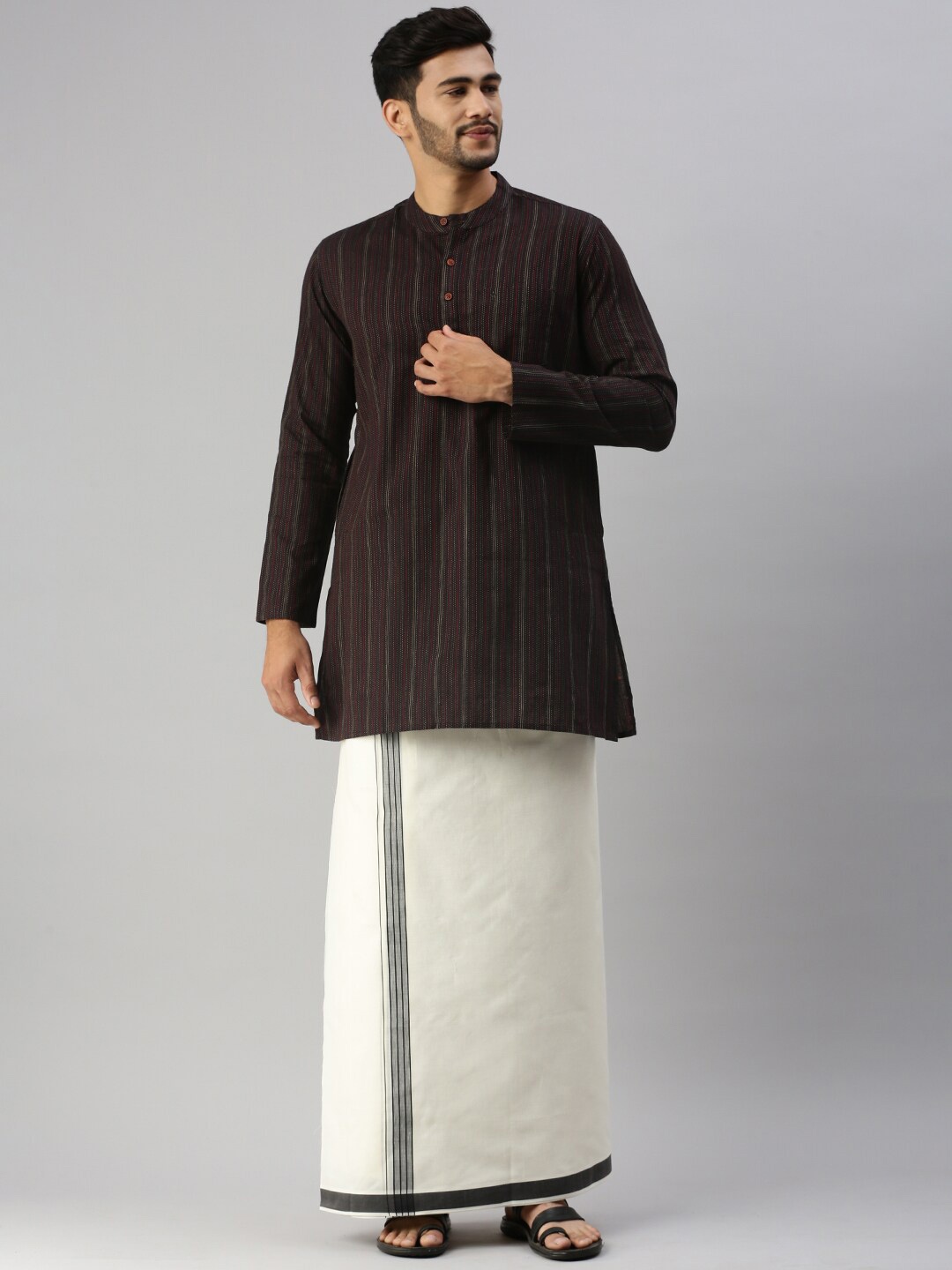 

Ramraj Men Cotton Kurta With Dhoti, Burgundy