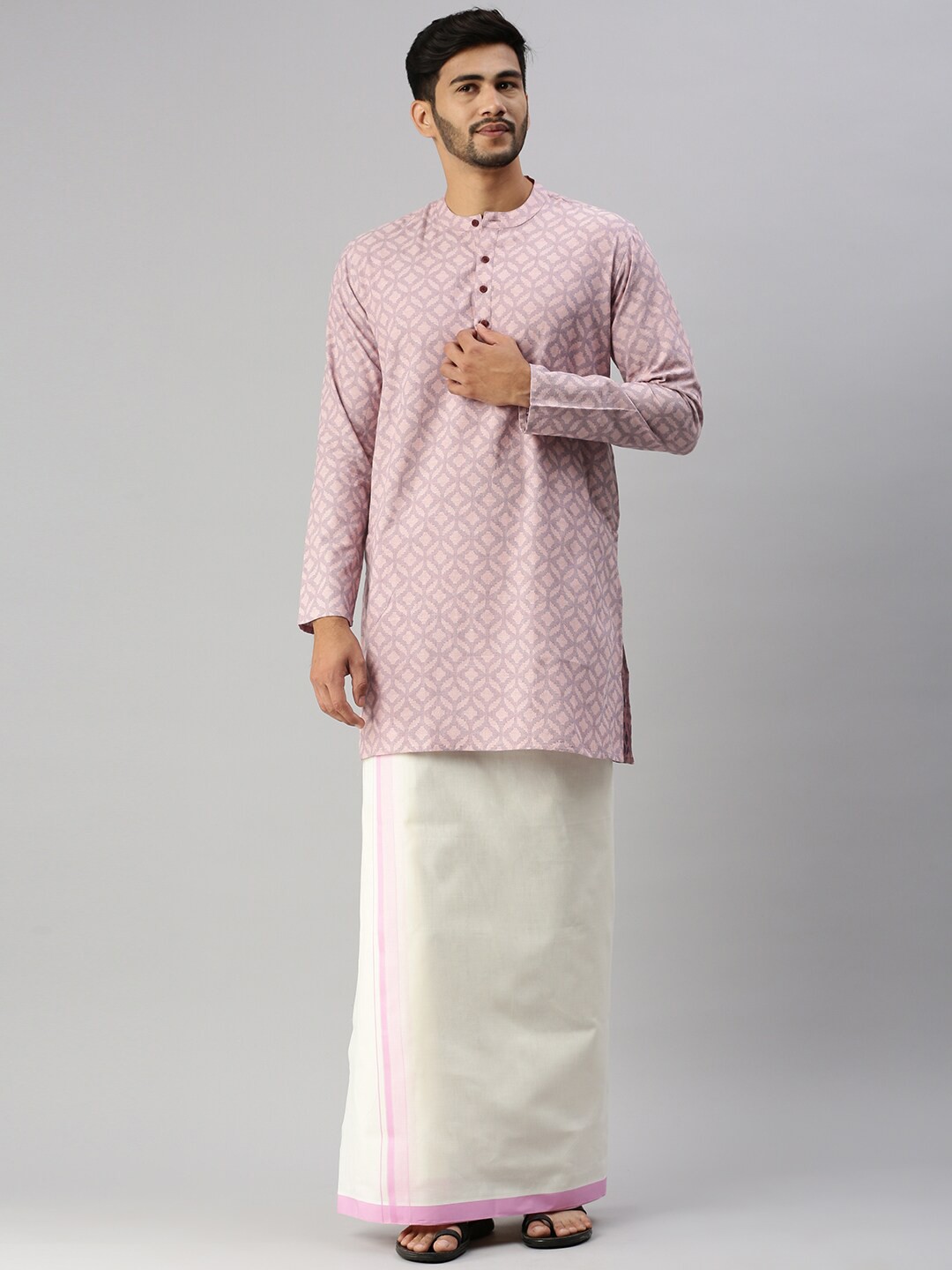 

Ramraj Printed Pure Cotton Kurta With Veshti, Pink