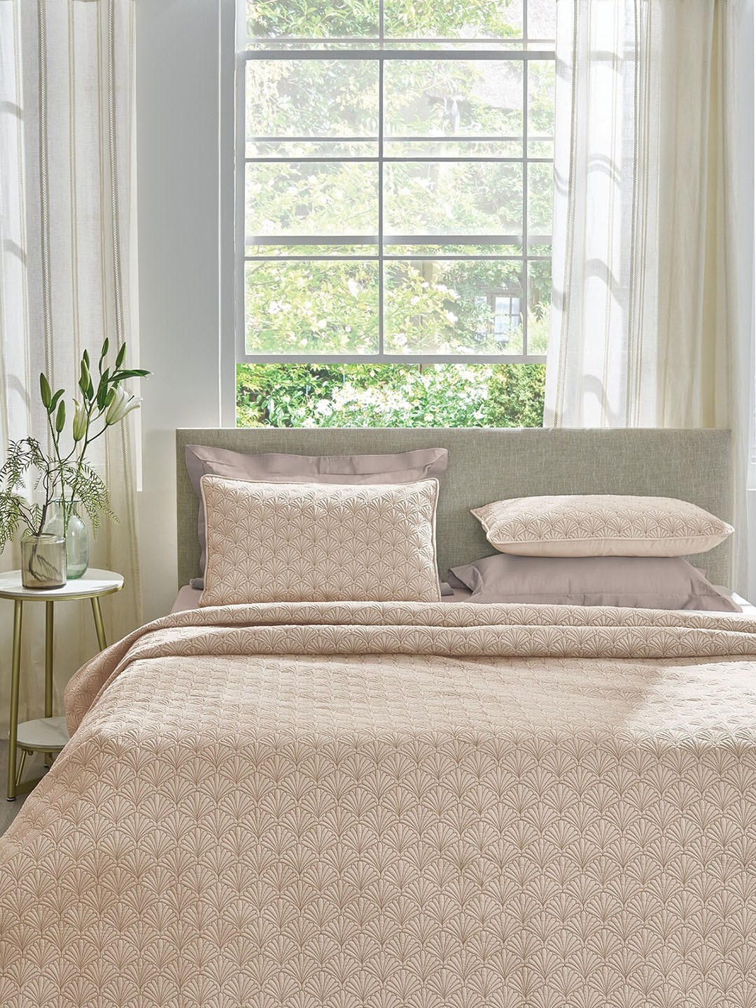

DDecor Beige Embroidered Cotton 210 TC Double Bed Comforter With 2 Pillow Covers