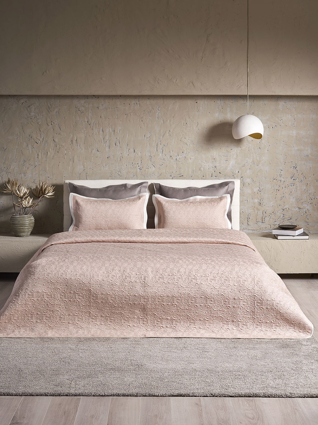 

DDecor Pink Self Design Pure Cotton King Bed Covers With Pillow Covers