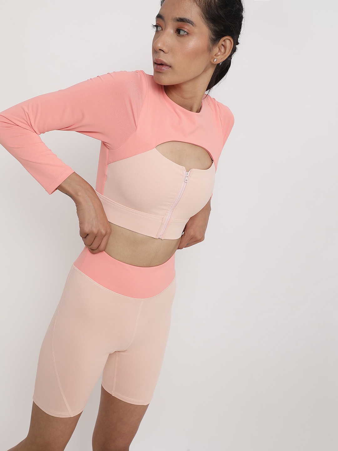 

Virgio Round Neck High Rise Sports Tracksuit, Pink