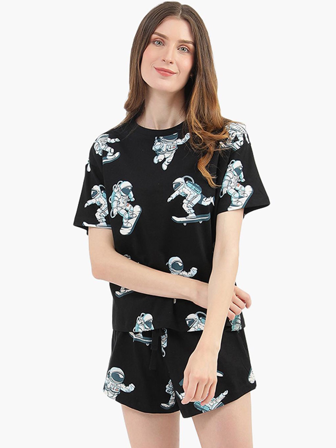 

Virgio Conversational Printed Pure Cotton T-shirt & Shorts, Black