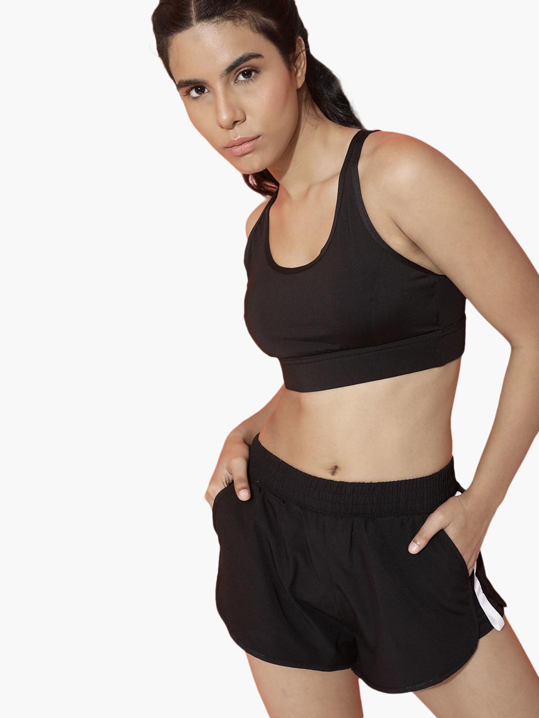 

Virgio U Neck Bra & Shorts Sports Tracksuits, Black