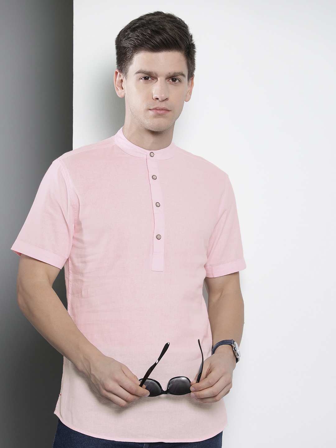 

The Indian Garage Co Men Slim Fit Opaque Cotton Casual Shirt, Pink