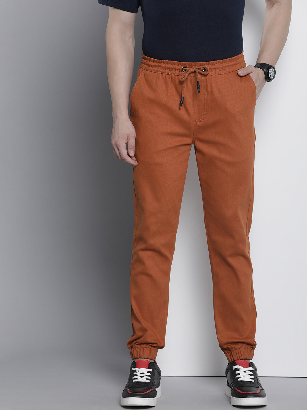 

The Indian Garage Co Men Slim Fit Joggers, Orange