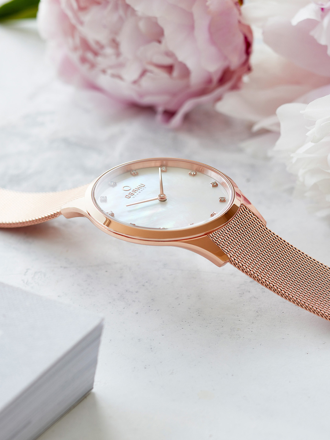 

Obaku Women Pearly White Analogue Watch V217LXVWMV