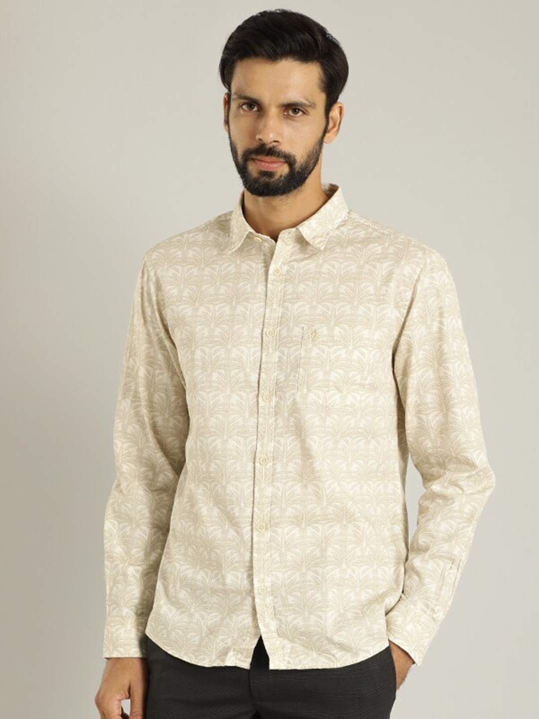 

Indian Terrain Floral Printed Spread Collar Pure Cotton Casual Shirt, Cream
