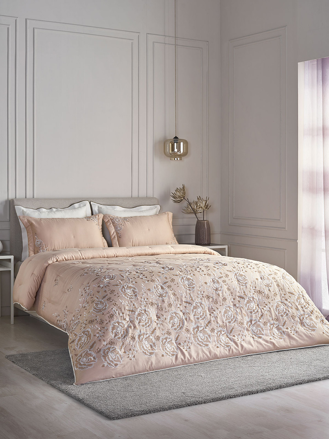 

DDecor Treasure Peach Embroidered Cotton 210 TC Double Bed Comforter With 2 Pillow Covers
