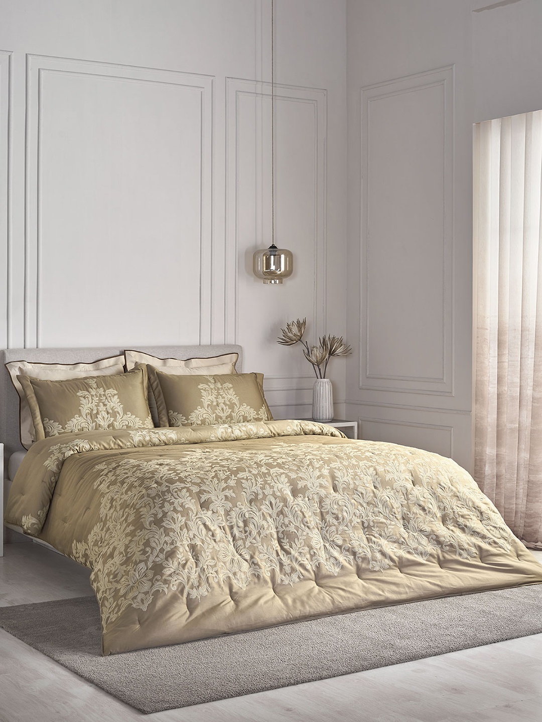 

DDecor Brown Embroidered Cotton 210 TC Double Bed Comforter With 2 Pillow Covers