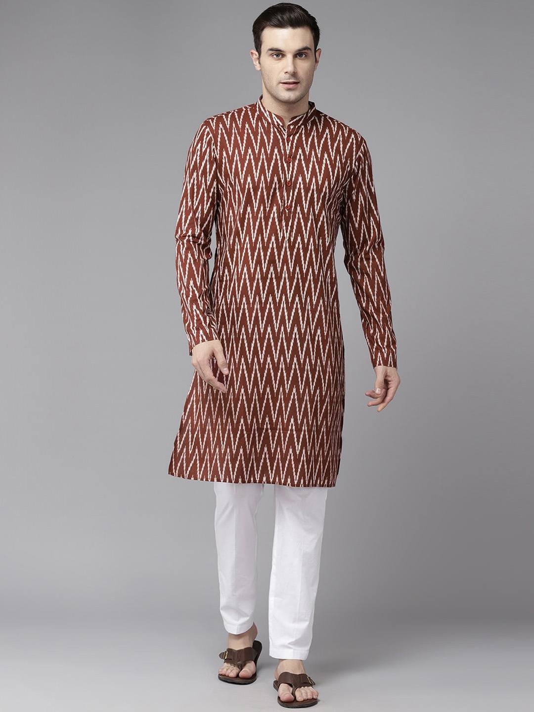 

See Designs Ethnic Motifs Printed Mandarin Collar Straight Cotton Kurta, Maroon