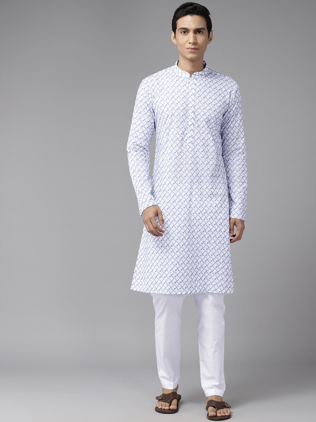 

See Designs Ethnic Motifs Embroidered Thread Work Pure Cotton Straight Kurta, White