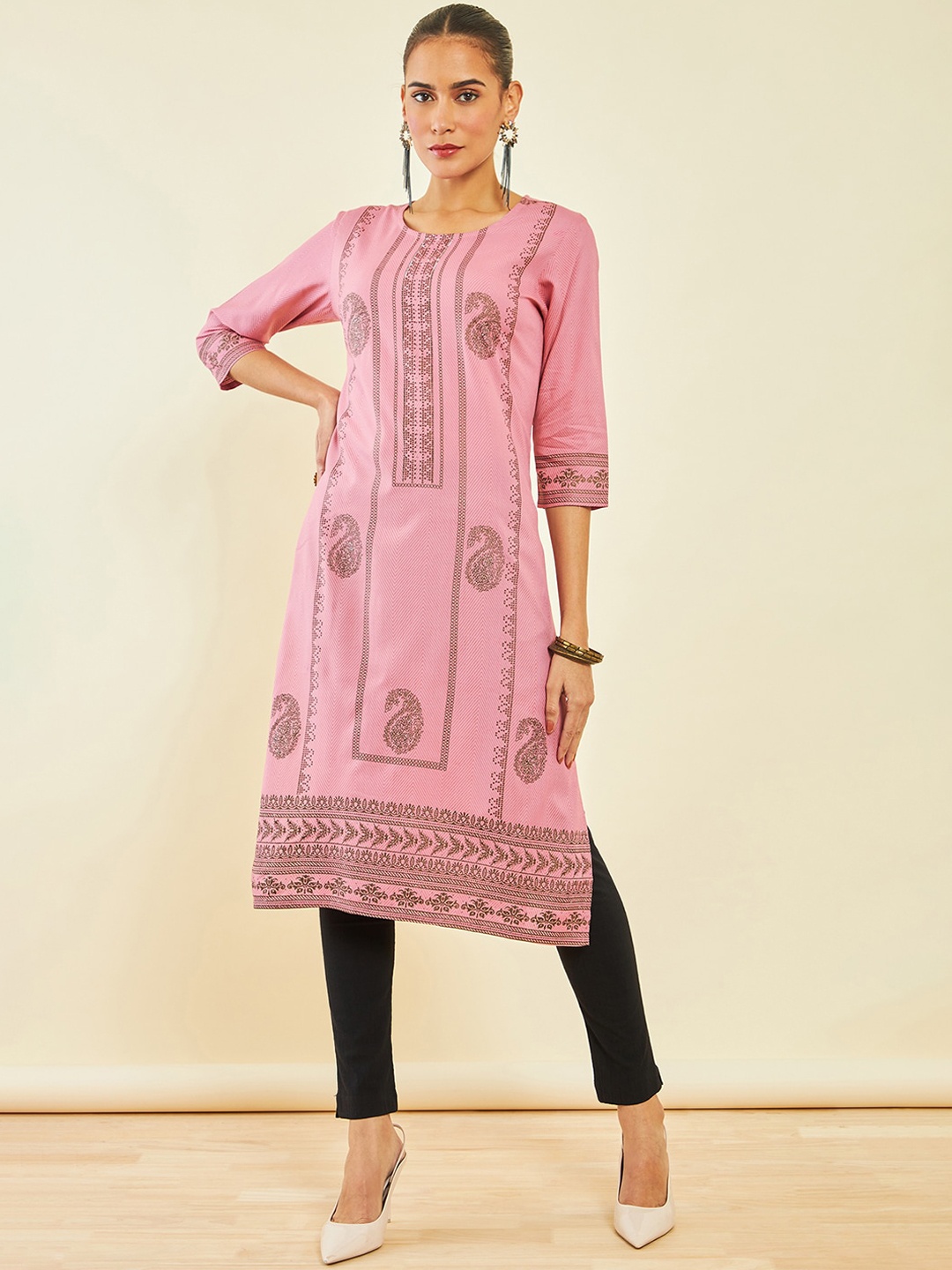 

Soch Ethnic Motifs Printed Straight Kurta, Coral