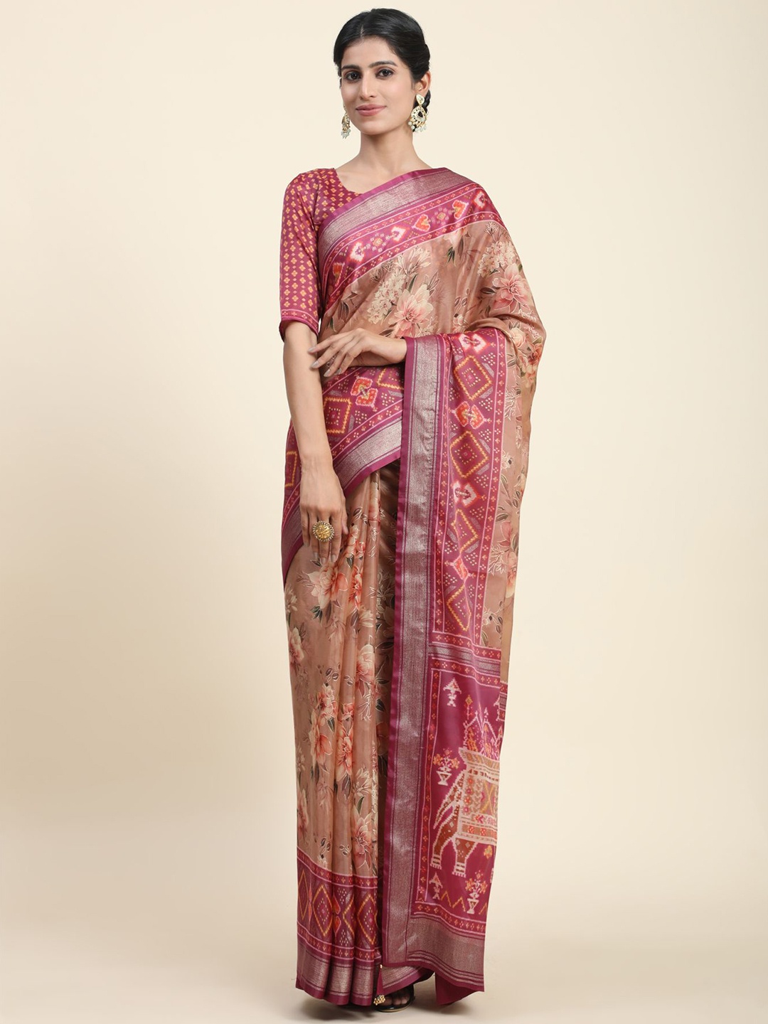 

Phenav Floral Zari Silk Blend Saree, Brown